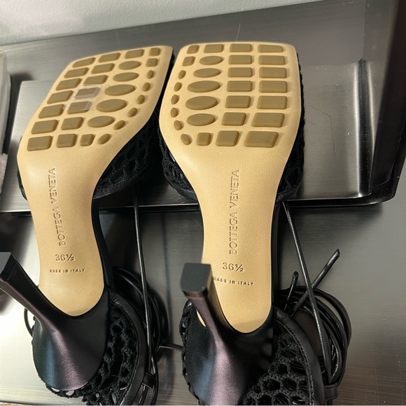 Authentic Bottega Veneta Web heels - Picture 7 of 8